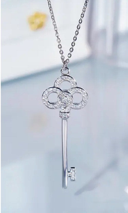 Key Pendant Style Necklace